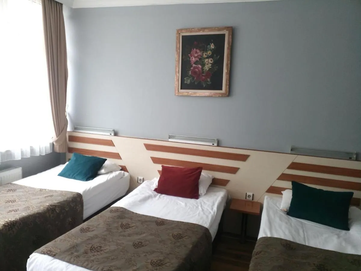 Tac Hotel